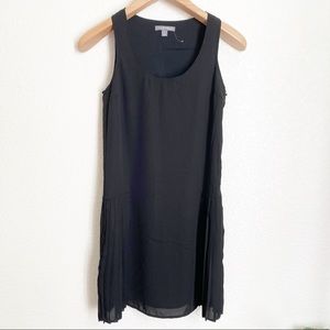 Tinley Road Pleated Drop Waist Shift Dress LBD XS